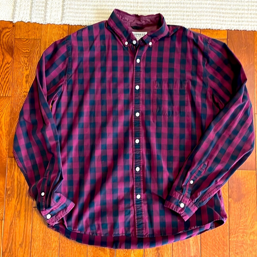 Express Soft Wash Button Down